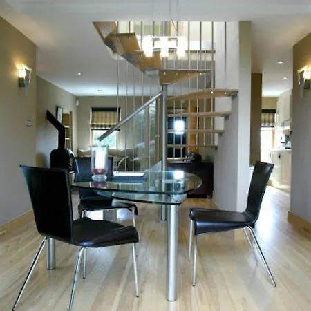 Bijou In Roundstone
